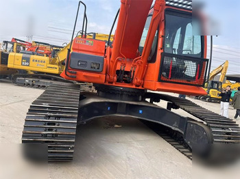 Escavadora de rastos DOOSAN DX300 LC-9C: foto 5