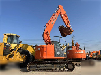 Escavadora de rastos HITACHI ZX135
