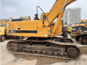 Escavadora de rastos HYUNDAI ROBEX 210 LC-7: foto 4