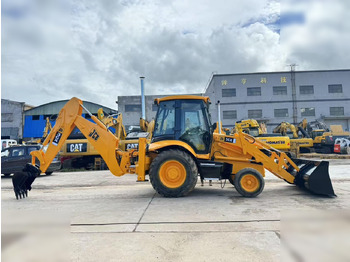 Retroescavadeira JCB 3CX