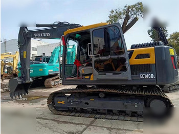 Escavadora de rastos VOLVO EC140DL