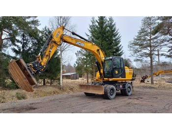 Escavadeira de rodas JCB