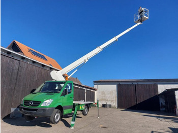 Caminhão com plataforma aérea MERCEDES-BENZ