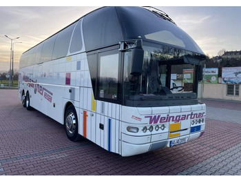 Autocarro NEOPLAN