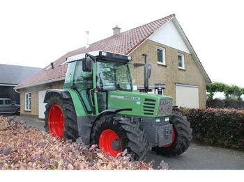 Trator FENDT Farmer 300