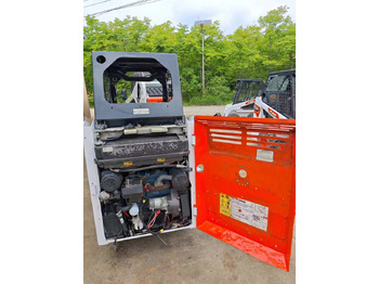 Mini pá carregadora BOBCAT S70: foto 3