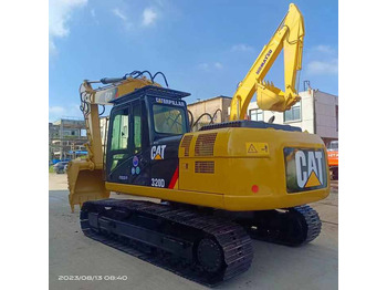 Escavadeira CATERPILLAR 320D