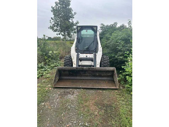 Mini pá carregadora Second Hand   BOBCAT S300 Skid-steer Loader with Very Good Performance Is for Sale at a Low Price: foto 3