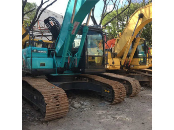 Escavadeira KOBELCO