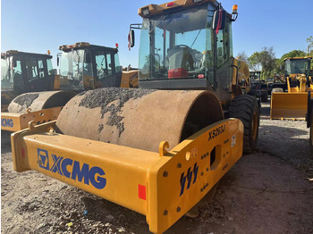 Compactador de asfalto XCMG XS263J