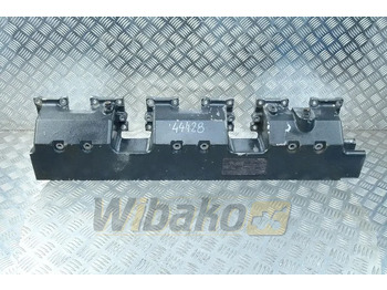 Coletor de admissão KOMATSU