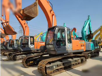 Escavadora de rastos HITACHI ZX210