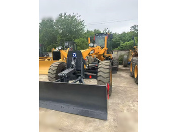 Motoniveladora XCMG GR2153: foto 2