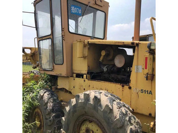 Motoniveladora KOMATSU
