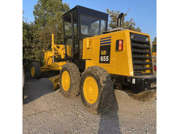 Motoniveladora KOMATSU