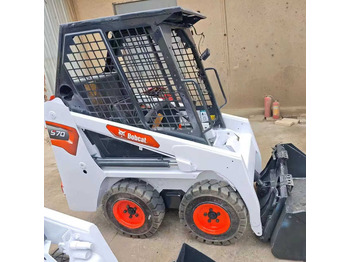 Mini pá carregadora BOBCAT S160