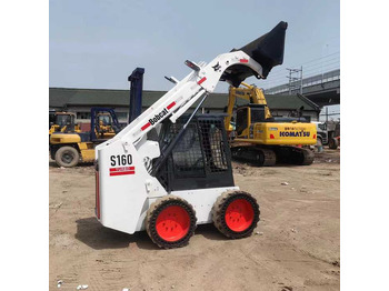 Mini pá carregadora BOBCAT S160