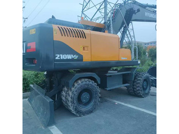 Escavadeira HYUNDAI
