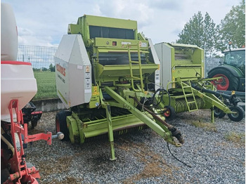 Enfardadeira de fardos redondos CLAAS