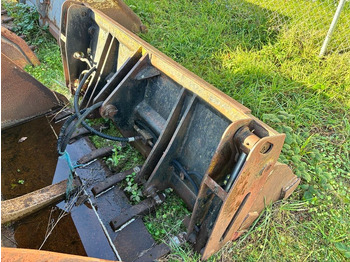 Pá carregadora de rodas SCHAEFF