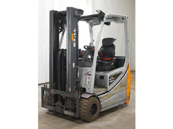 Empilhadeira elétrica STILL RX20