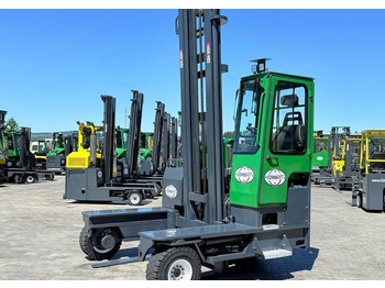 Empilhador de 4 vias COMBILIFT