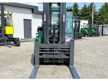 Empilhador de 4 vias Combilift CB2500 / DIESEL / EXTENDABLE FORKS / TRIPLEX / 5500MM / FREE LIFT / SIDE SHIFT / FORK POSITIONER / LIKE NEW: foto 3