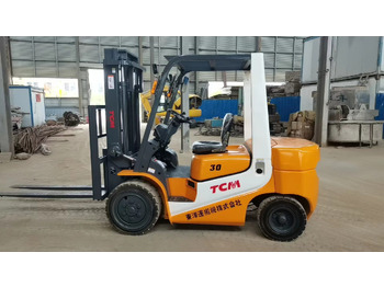 Leasing de TCM 3 tons 2 stages TCM 3 tons 2 stages: foto 1 Leasing de TCM 3 tons 2 stages TCM 3 tons 2 stages: foto 1