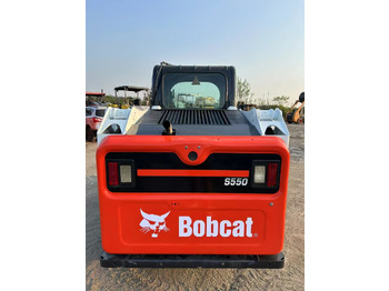 Mini pá carregadora BOBCAT High Performance Low Hours Excellent Condition Reliable Second Hand Bobcat S550 Skid Steer Loader in Stock for Sale: foto 4