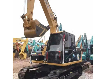 Escavadeira CATERPILLAR 12