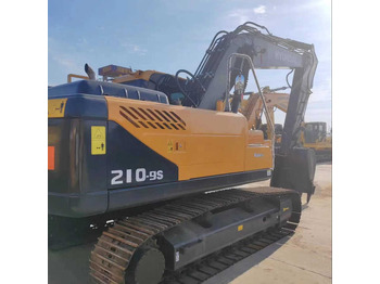 Escavadora de rastos HYUNDAI