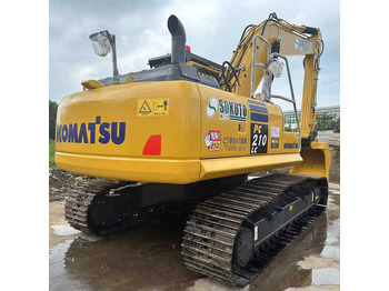 Escavadeira KOMATSU PC210