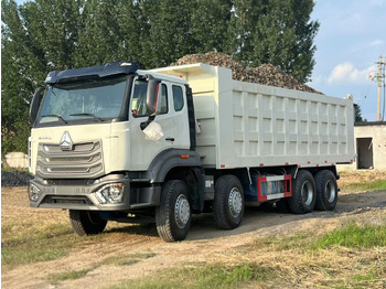 Camião SINOTRUK HOWO