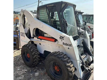 Mini pá carregadora BOBCAT S300