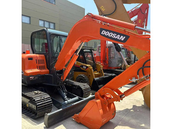 Escavadora de rastos DOOSAN DX55