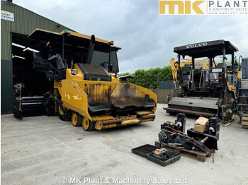 Acabadora CATERPILLAR AP500F