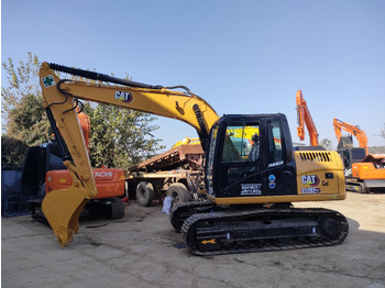 Mini escavadeira CATERPILLAR 312D2