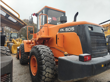 Pá carregadora de rodas DOOSAN