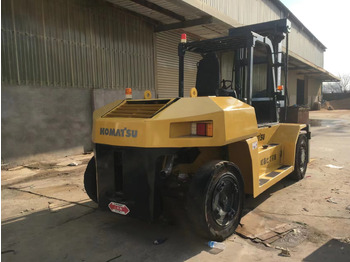 Empilhadeira a diesel KOMATSU
