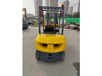 Empilhadeira a diesel KOMATSU 3-ton: foto 2