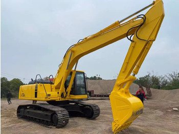 Escavadora de rastos KOMATSU PC220-6: foto 4