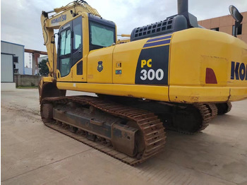 Escavadora de rastos KOMATSU PC300-8: foto 2