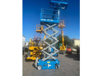 Plataforma de Tijera/ Plataforma de tesoura GENIE