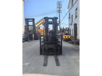 Empilhadeira a diesel TOYOTA 8FD30 7FD30 FD50 FD100 Japan original 2.5ton 3Ton 3.5ton 5ton 7T 10t Used Diesel Forklift: foto 4 Empilhadeira a diesel TOYOTA 8FD30 7FD30 FD50 FD100 Japan original 2.5ton 3Ton 3.5ton 5ton 7T 10t Used Diesel Forklift: foto 4