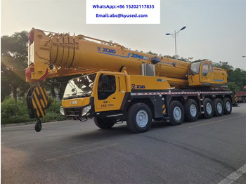 Grua todo o terreno XCMG QY180