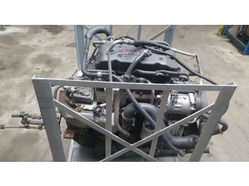 Motor por Camião IVECO F4AFE411B   IVECO Eurocargo truck: foto 2