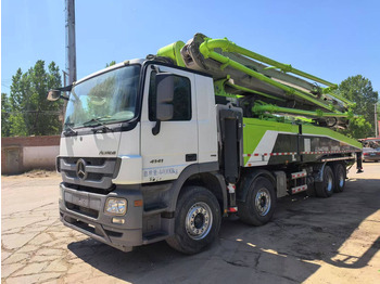 Bomba de betão estacionária Mercedes-Benz Actros: foto 4