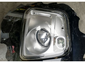 Farol dianteira VOLVO FH