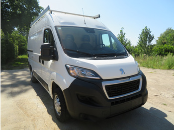 Furgão PEUGEOT Boxer