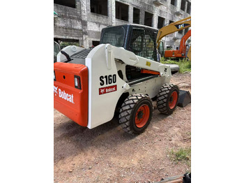 Mini pá carregadora BOBCAT